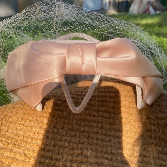 Vintage White Mink Fur Star Crown Big Bow Hat Mauve Satin Bow - Picture 8 of 13